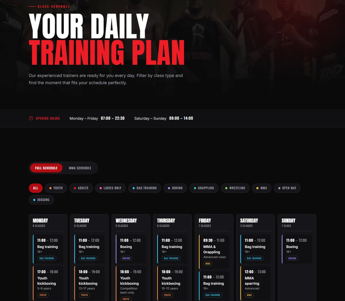 Stundenplan von Days Gym Almere als eigene Seite: Filter nach Kursart und sieben Tagesspalten mit Uhrzeit, Kursname und Level.